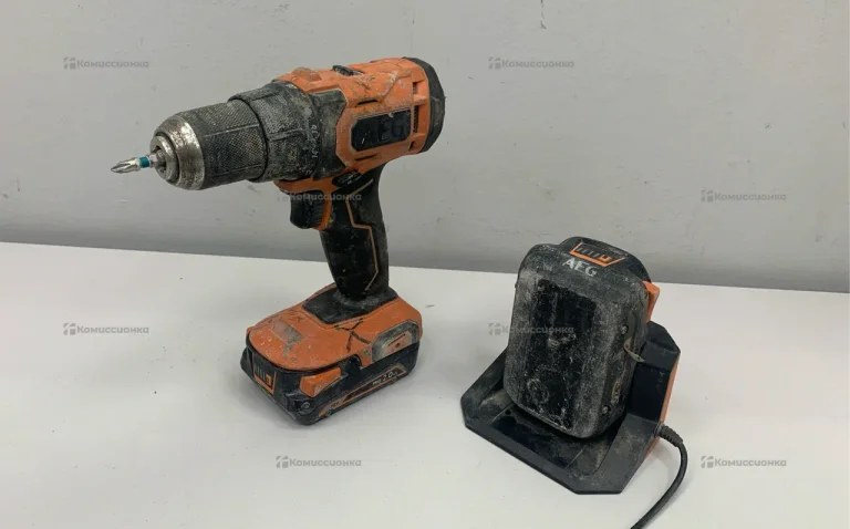 Аккумуляторная дрель-шуруповерт AEG BS18G4-202C