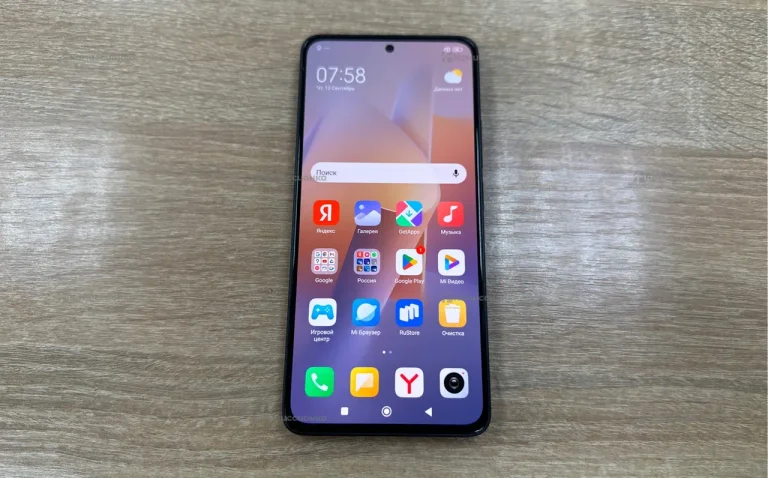 Xiaomi Redmi Note 13 6/128 ГБ