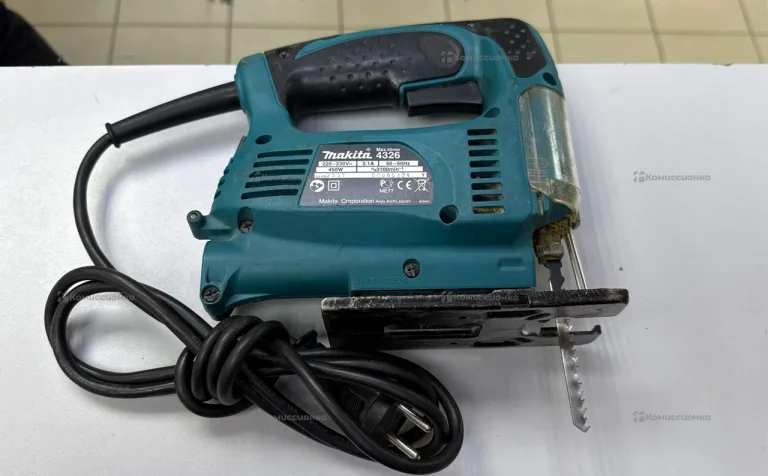 электролобзик makita 4326
