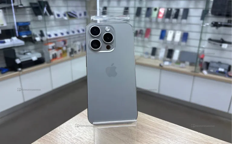 Apple iPhone 15 Pro 8/128 ГБ