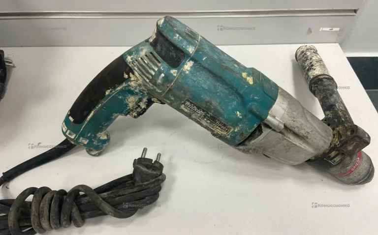 Дрель makita dp4011
