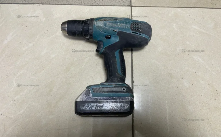дрель шуруповёрт Makita DF457D