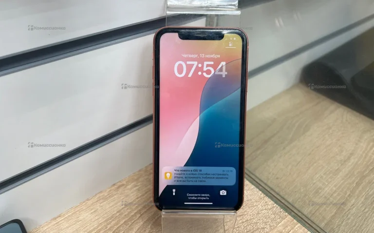 Apple iPhone XR 3/128 ГБ