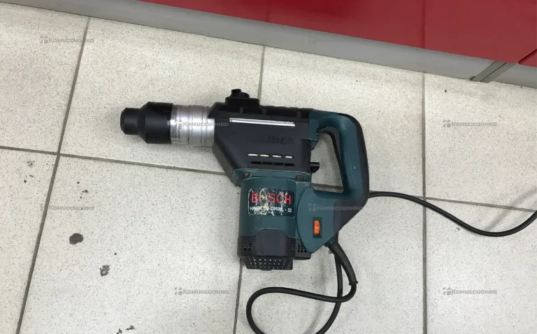 Перфоратор Bosch Hammer 32