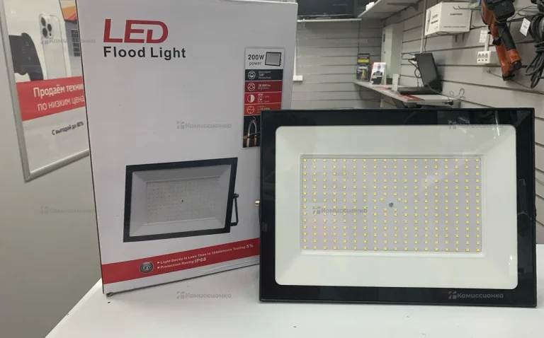 Светодиоидный прожектор LED Flood light 200W