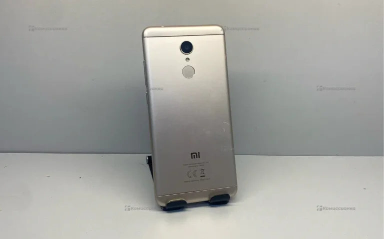 Xiaomi Redmi 5 4/32 ГБ