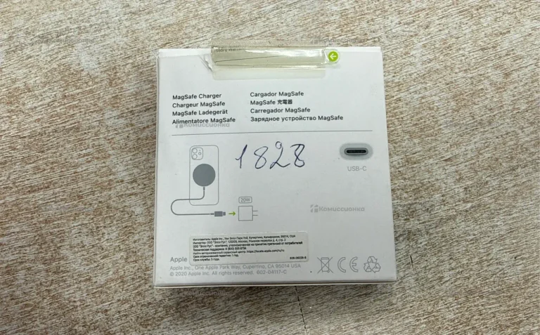 Беспроводное зарядное Apple MagSafe Charger