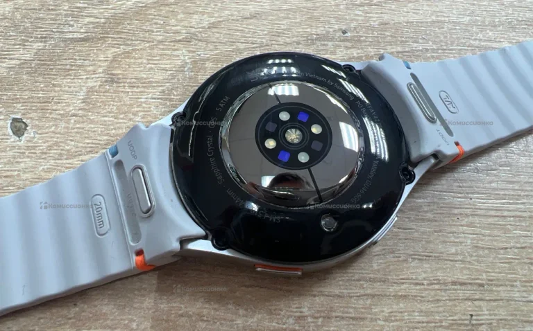 Часы  Samsung Galaxy Watch 7 44MM