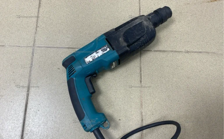 Перфоратор Makita hr 2450