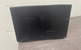 Ноутбук  MSI Katana 17 B12UCR-822RU