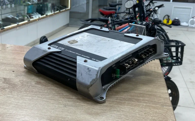 Усилитель Blaupunkt GTA725