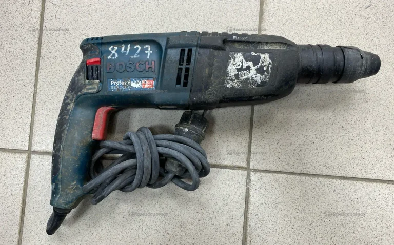 Перфоратор Bosch 2-26 DFR