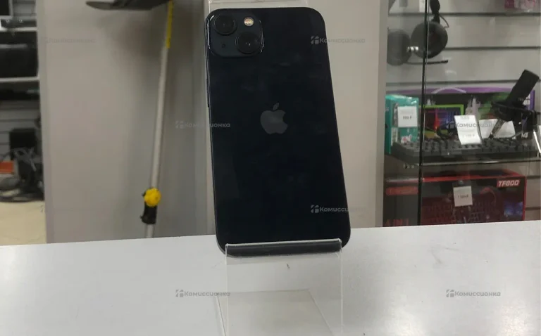 Apple iPhone 13 4/128 ГБ