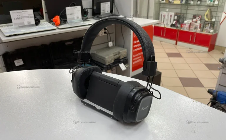 Наушники  Marshall