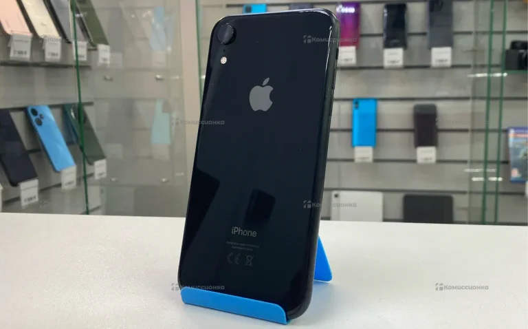 Apple iPhone XR 3/64 ГБ