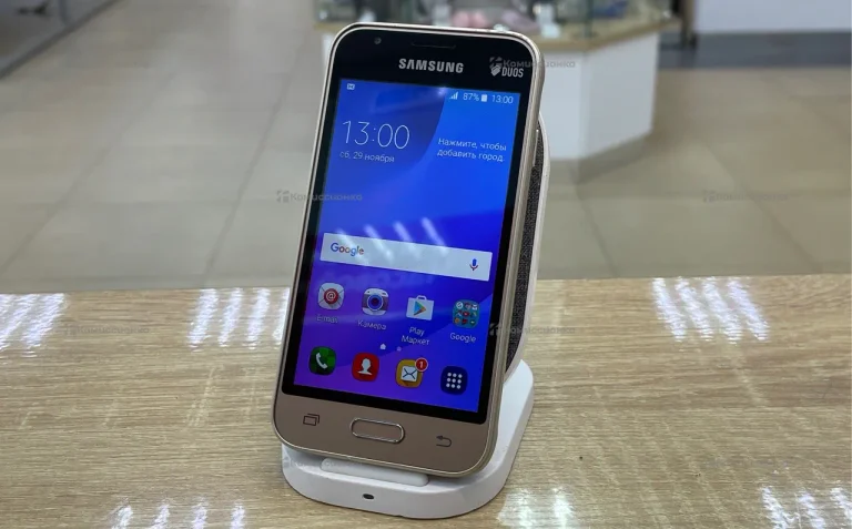 Samsung Galaxy J1 Mini SM-J105H 1/8 ГБ