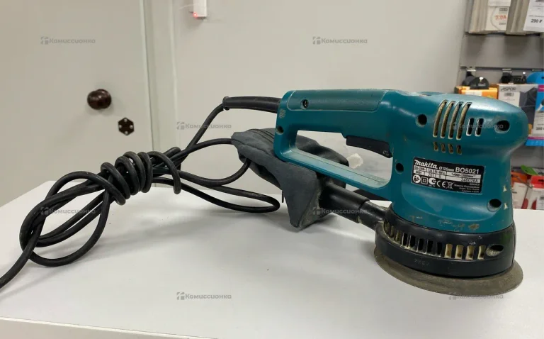 Эксцентриковая шлифмашина makita BO5021