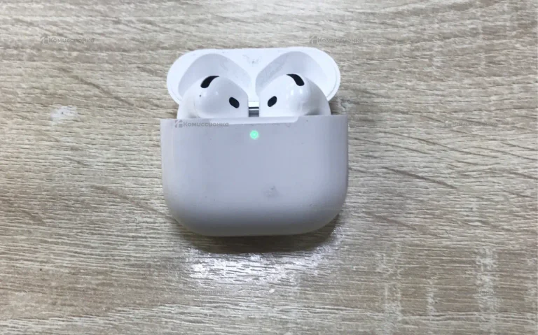 Наушники Apple AirPods 4