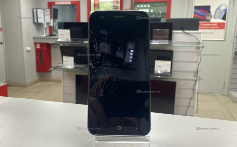 ZTE Blade V8 Lite 2/16 ГБ