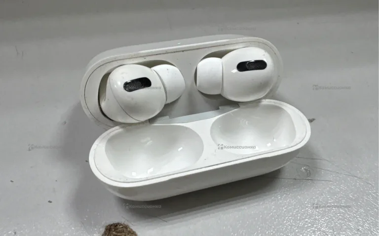 Наушники  Apple AirPods Pro