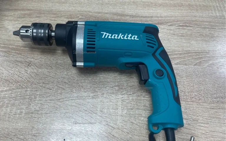 MAKITA Дрель ударная HR1630 реплика