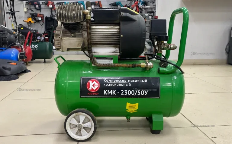 Компрессор масляный киоксиальный Калибр КМК-2300/