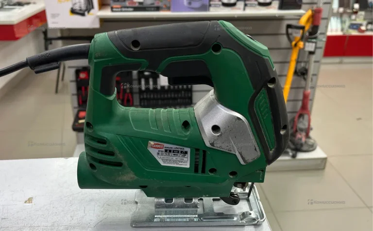 электролобзик Hammer lzk790l