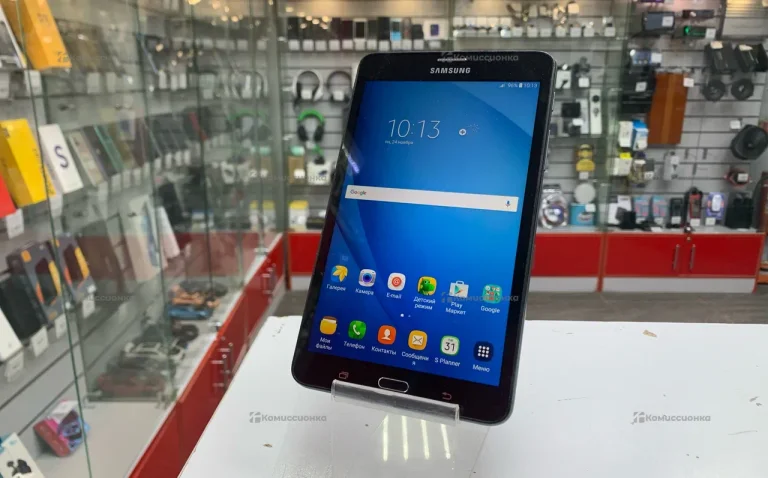 планшет Samsung TAb 2016