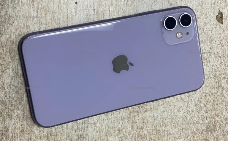 Apple iPhone 11 4/64 ГБ