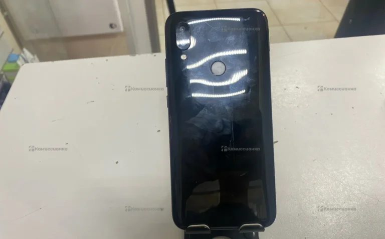 xiaomi redmi 7 4*64 гб