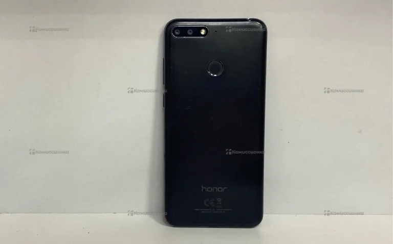 Honor 7C 3/32 ГБ