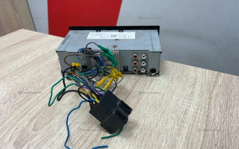 автомагнитола Kenwood kmm-bt306