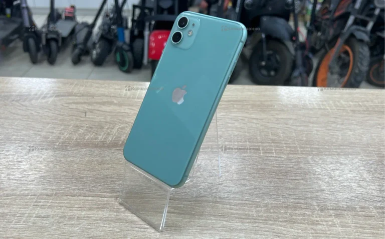 Apple iPhone 11 4/256 ГБ