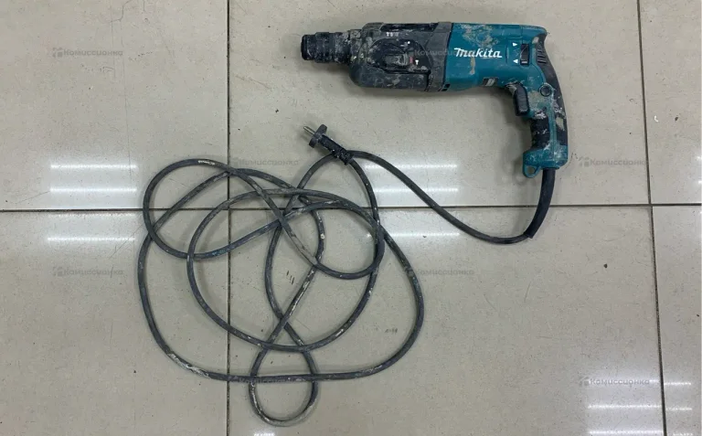 Перфоратор makita HR2470