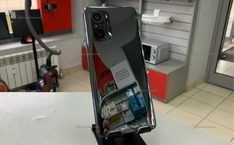 Xiaomi Poco F3 8/256 ГБ