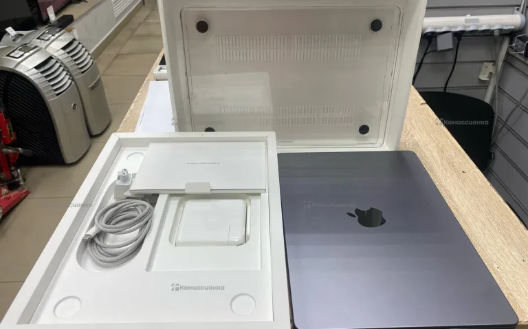 Ноутбук  MacBook Pro(14inch 2023)