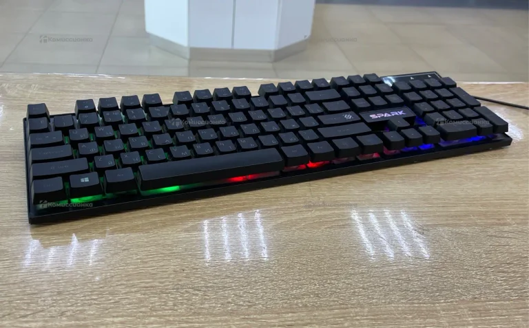 Клавиатура  Spark