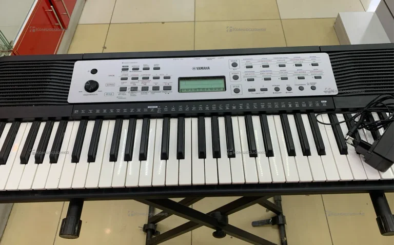Синтезатор YAMAHA YPT-270