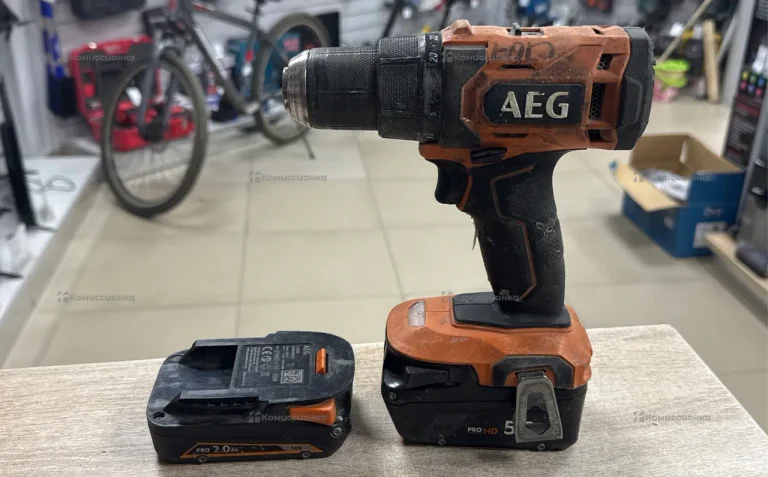 Аккумуляторная дрель-шуруповерт AEG BS18G4