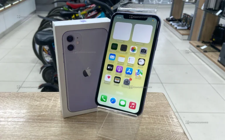 Apple iPhone 11 4/64 ГБ
