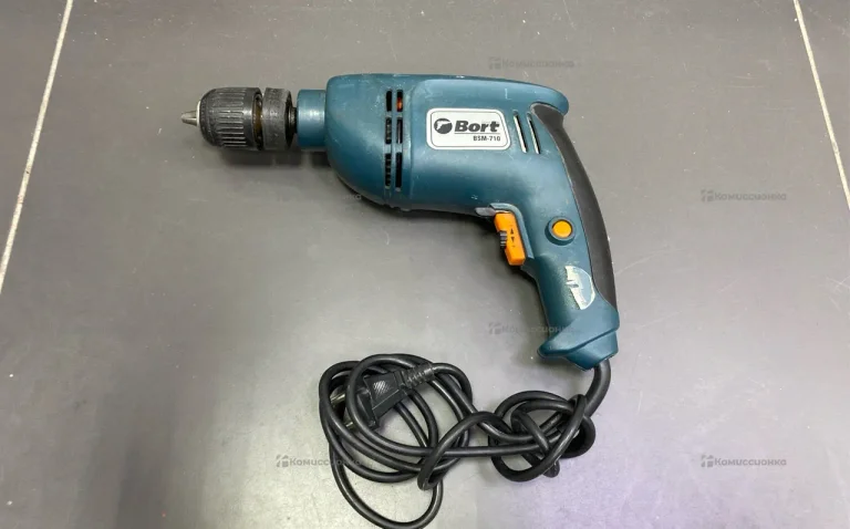 Сетевая дрель Bort BSM-710