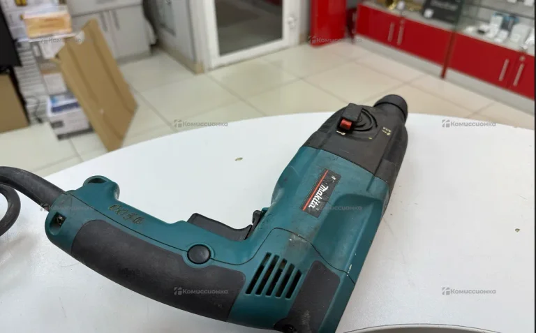 Перфоратор makita HR2450