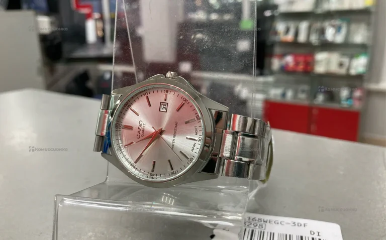 Часы  CASIO QUARTZ