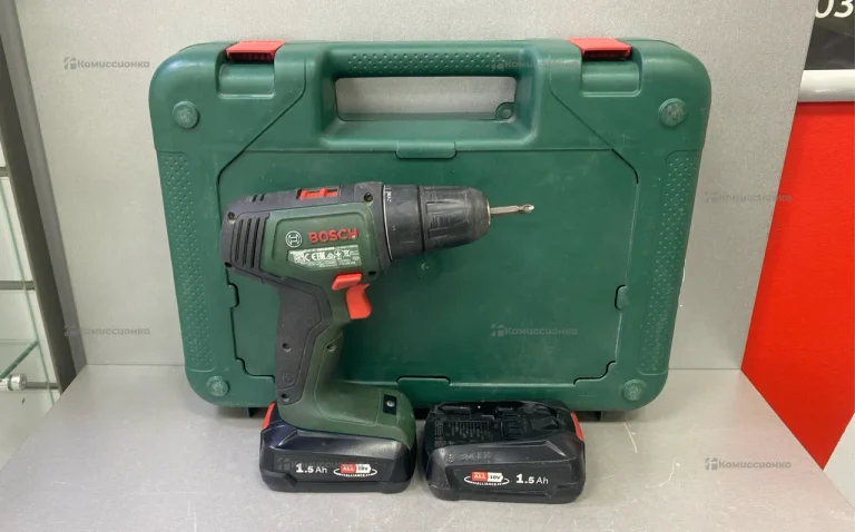 Дрель-шуруповерт Bosch Universaldrill 18v