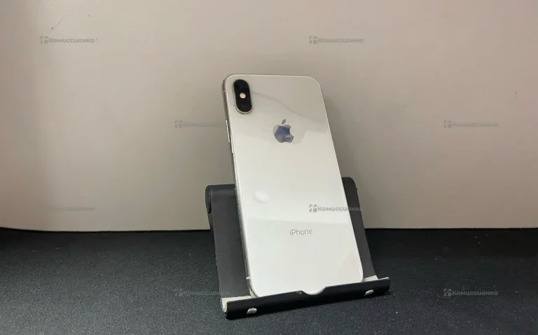 Apple iPhone XS 4/64 ГБ