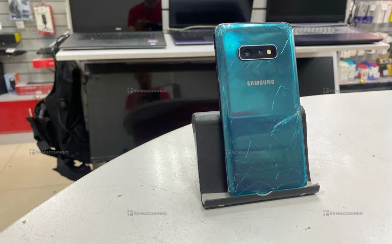 Samsung Galaxy S10E 6/128Gb
