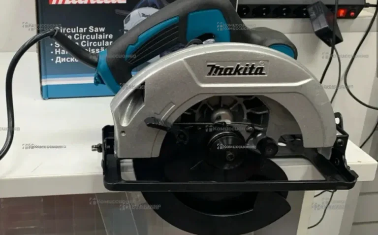 Циркулярная диск/пила сетевая Makita HS7000