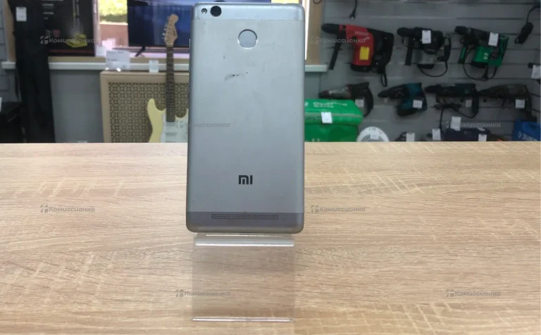 Xiaomi Redmi 3 3/32Gb