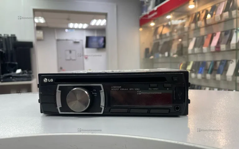 Автомагнитола  lg lcs 310-ur