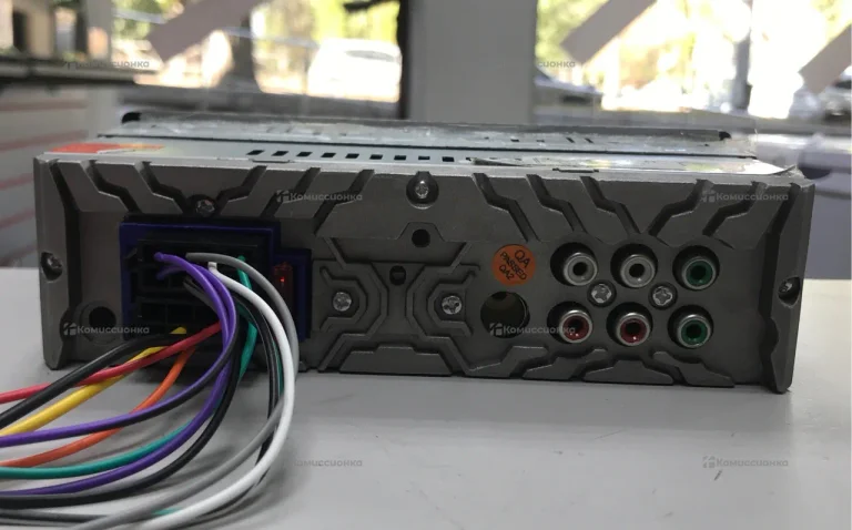 Автомагнитола  pioneer mvh 767mbt